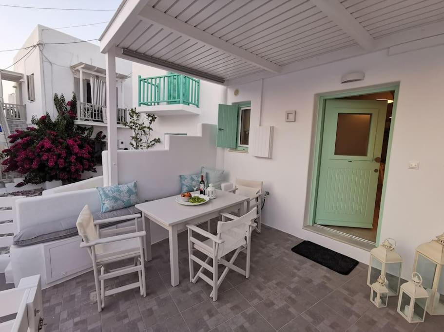The Minty Door Boutique House Vila Náousa Exterior foto